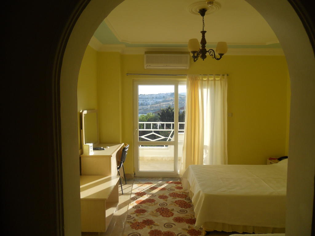 Baris Hotel Erdemli エクステリア 写真