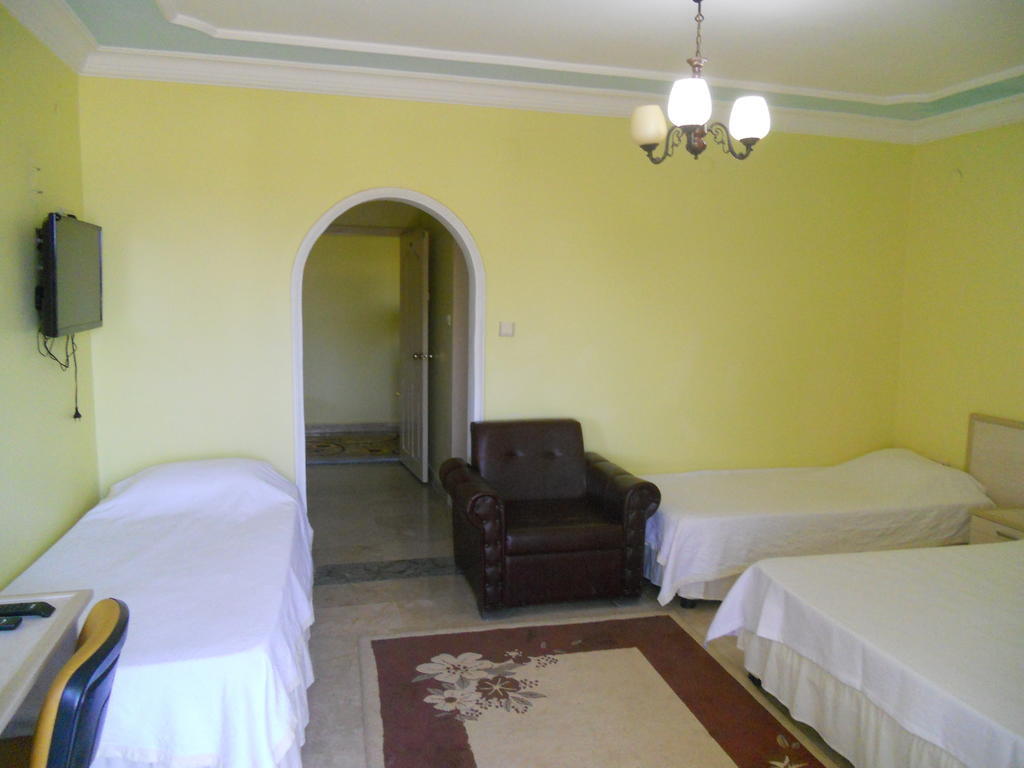 Baris Hotel Erdemli エクステリア 写真