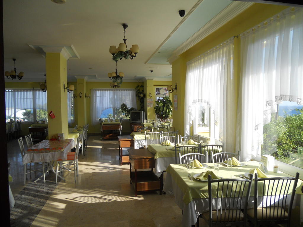 Baris Hotel Erdemli エクステリア 写真