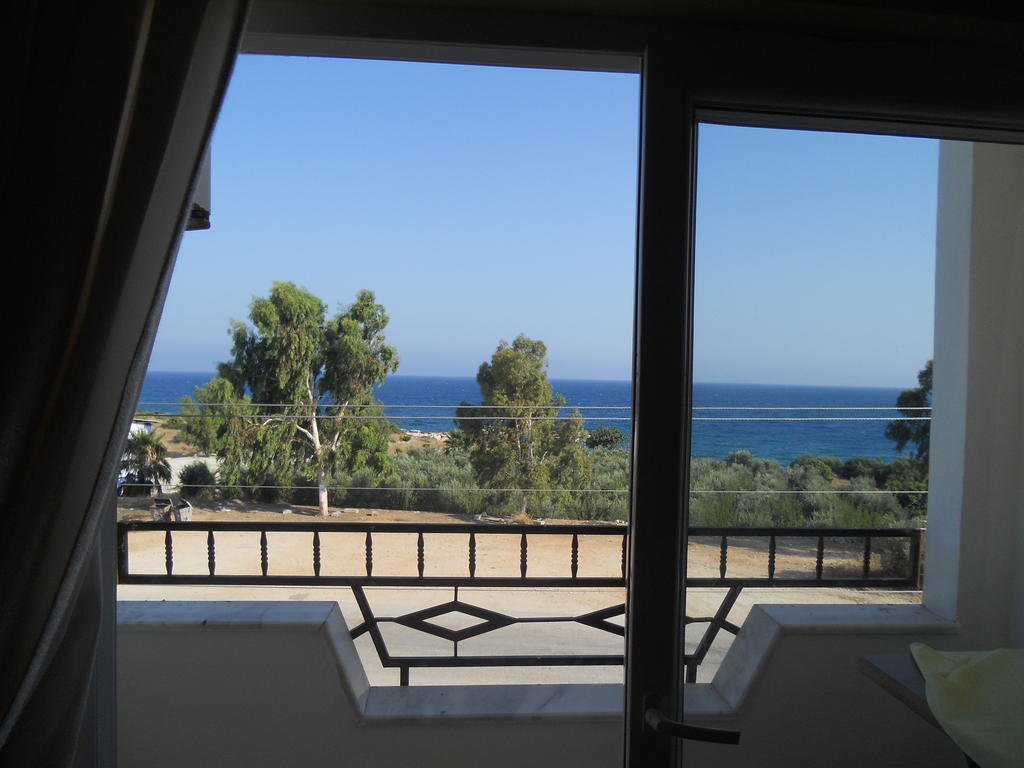 Baris Hotel Erdemli エクステリア 写真
